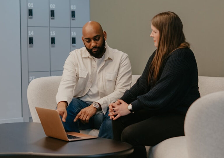 Dagligt möte mellan 2 personer